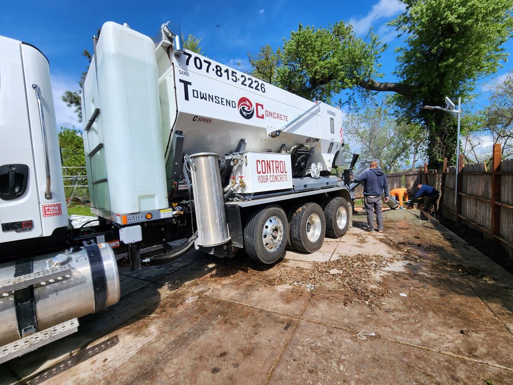 Townsend Concrete Ready Mix Truck in Fairfield California