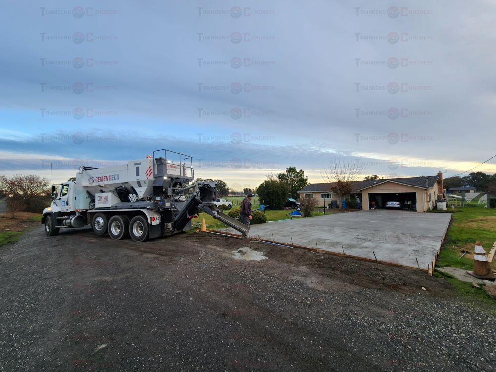 Townsend Concrete Ready Mix Truck in Esparto California